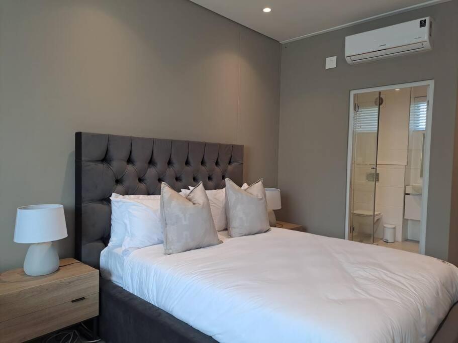 Zimbali Lakes Boulevard 261 *